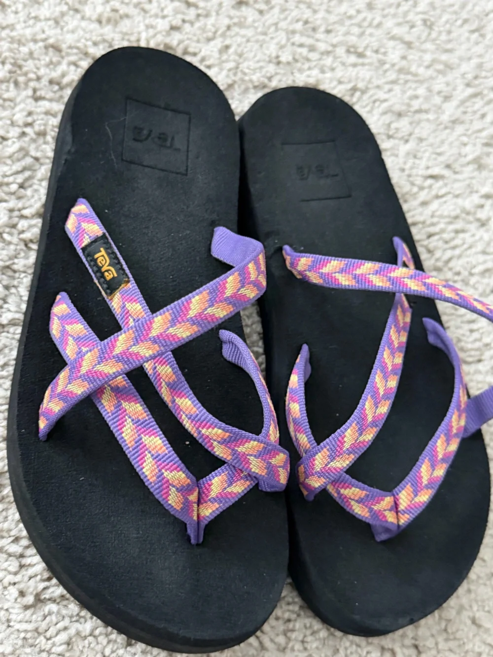 Teva Olowahu Youth Sandals Size 3 Purple Multi Geometric Comfort Flip Flops